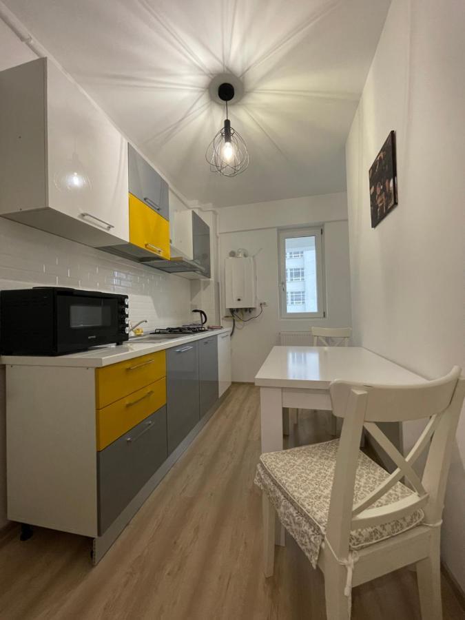 Luxury Q Residence Near Center Iasi Luaran gambar
